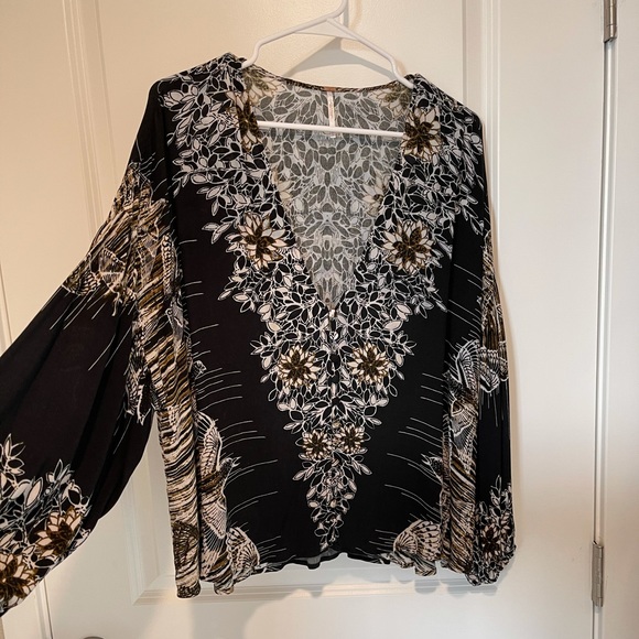COPY - Free People Bohemian Blouse - Picture 2 of 4